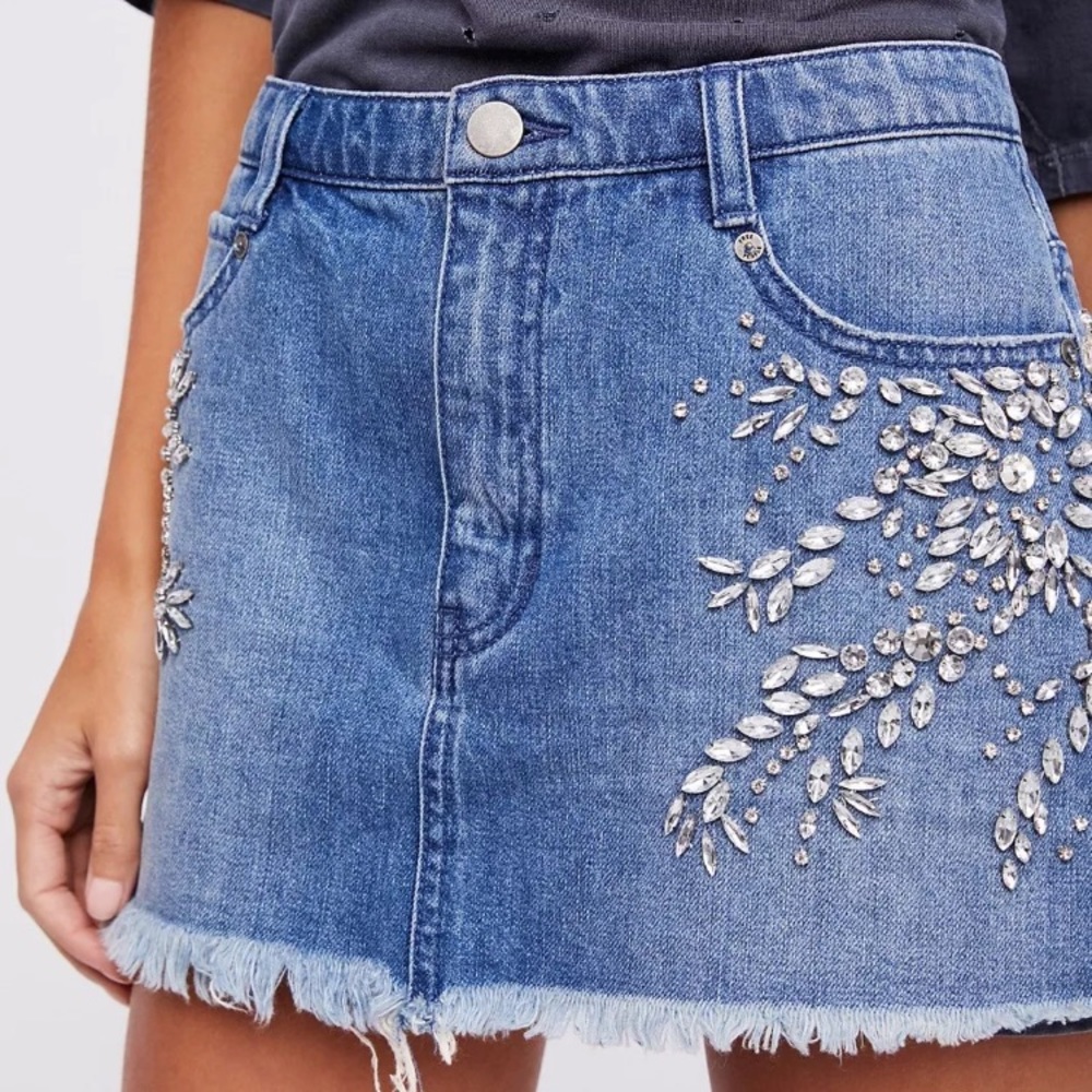 FREE PEOPLE SHINE BRIGHT DENIM SKIRT NEW - Picture 2 of 3